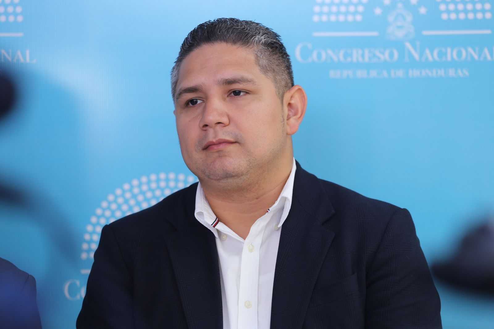 Congreso del Pueblo anuncia audiencias públicas para aspirantes a comisionados de Unidad de Política Limpia